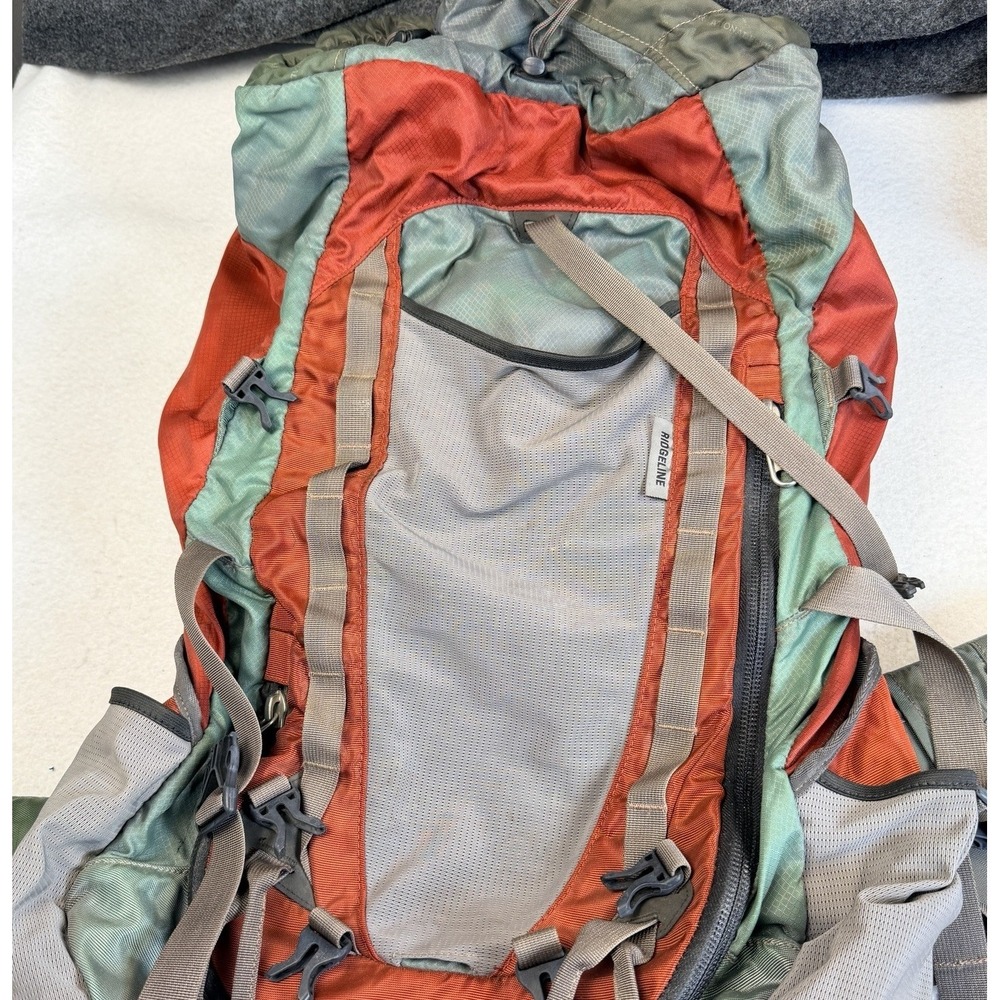 REI Ridgeline Internal Frame Hiking Backpack Camping Trekking Orange Green